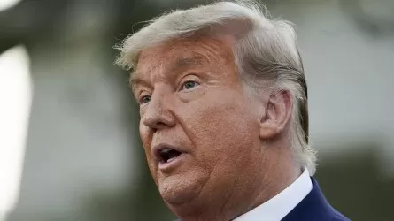Трамп поднял таможенные пошлины для Канады 