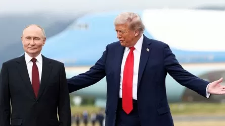 Путин Трамппен «Сәлем, көрші» деп амандасты