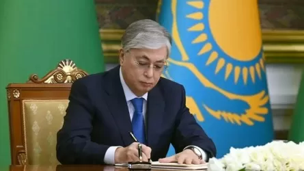 Токаев выразил соболезнования премьер-министру Пакистана 