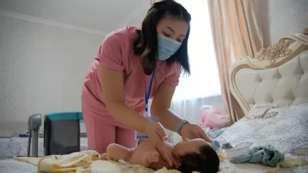 Казахстан обновляет патронажную модель для семей с детьми 