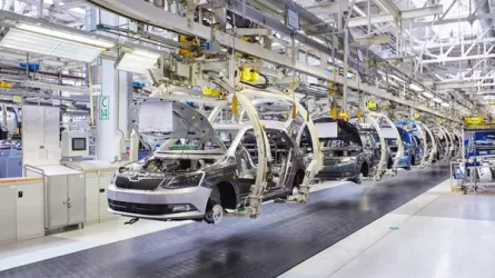Россия планирует локализовать производства авто в Кыргызстане