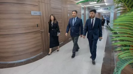 Investment Committee of the Ministry of Foreign Affairs of Kazakhstan and KAZAKH INVEST Expand Investor Support at AIFC Platform 