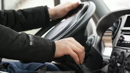 За неоднократный обман автовладельцев осудили мошенника в Актобе  