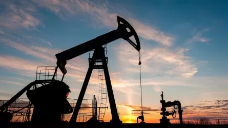 Цены на нефть могут прервать двухнедельную серию падения 