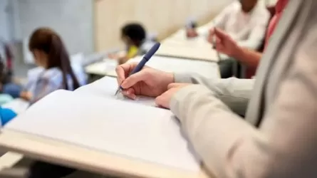 Әкімдіктер талапкерлерге 2000-ға жуық грант бөлді