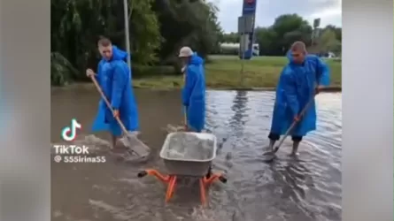 Больницы и дома затопило в Петропавловске 