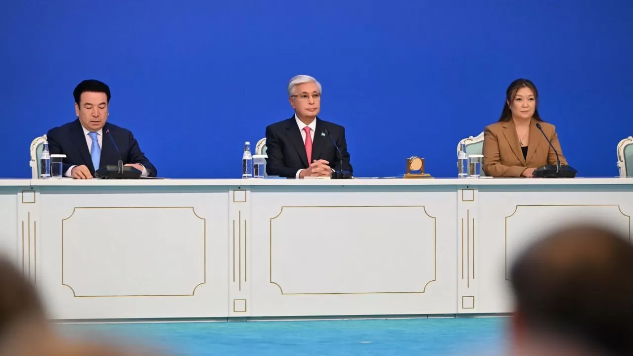 Қасым-Жомарт Тоқаев: Ұстаздың қоғамдағы орны бәрінен биік болуға тиіс