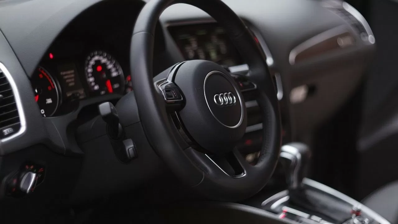 В Астане суд конфисковал авто, добытое преступным путем 