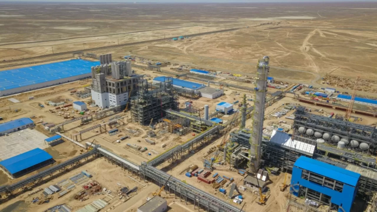 KMG exports first oil batch to Hungary via Croatia