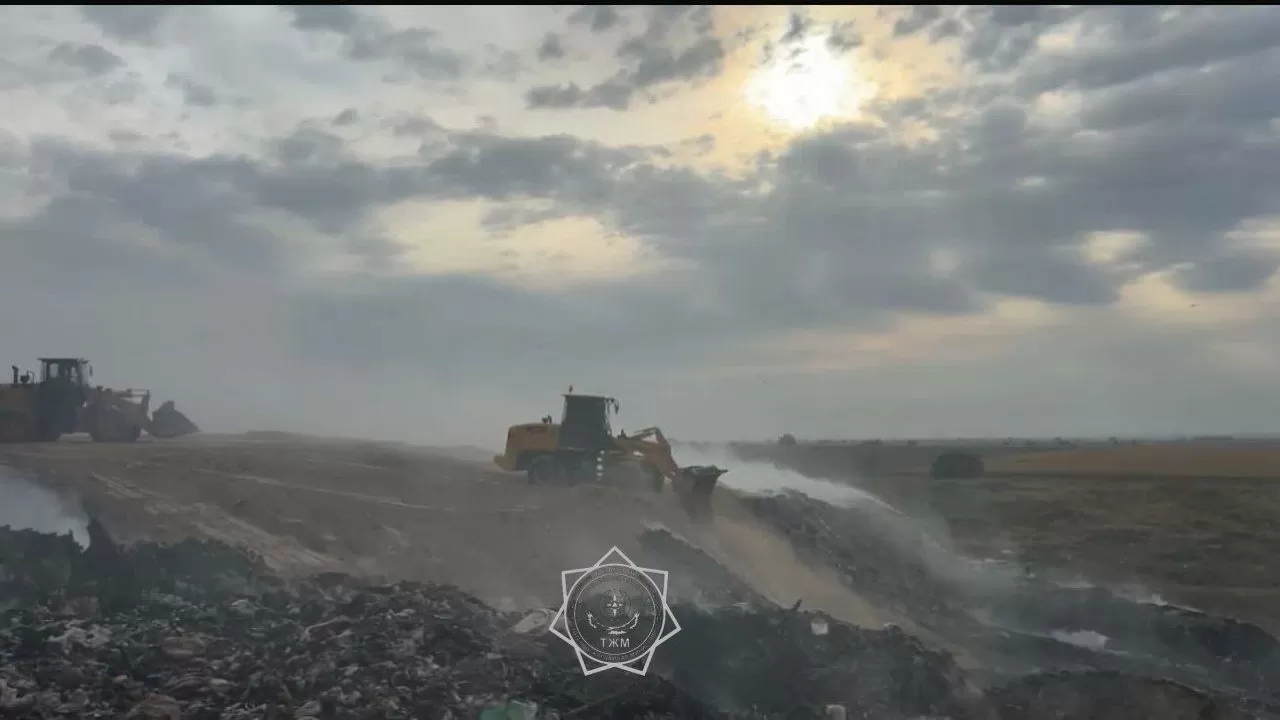 Алатау қоқыс полигонындағы өрт толықтай сөндірілді