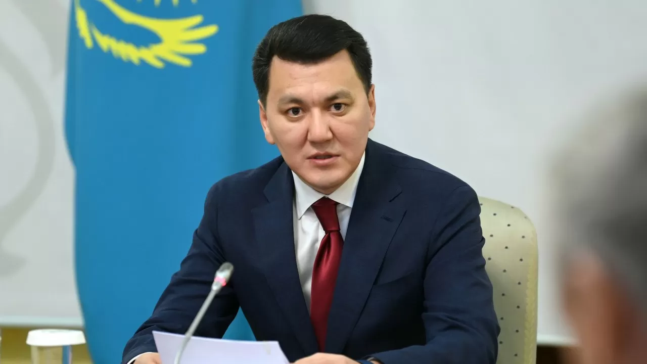 Казахстан заключил сделки на миллиарды с США и КНР 