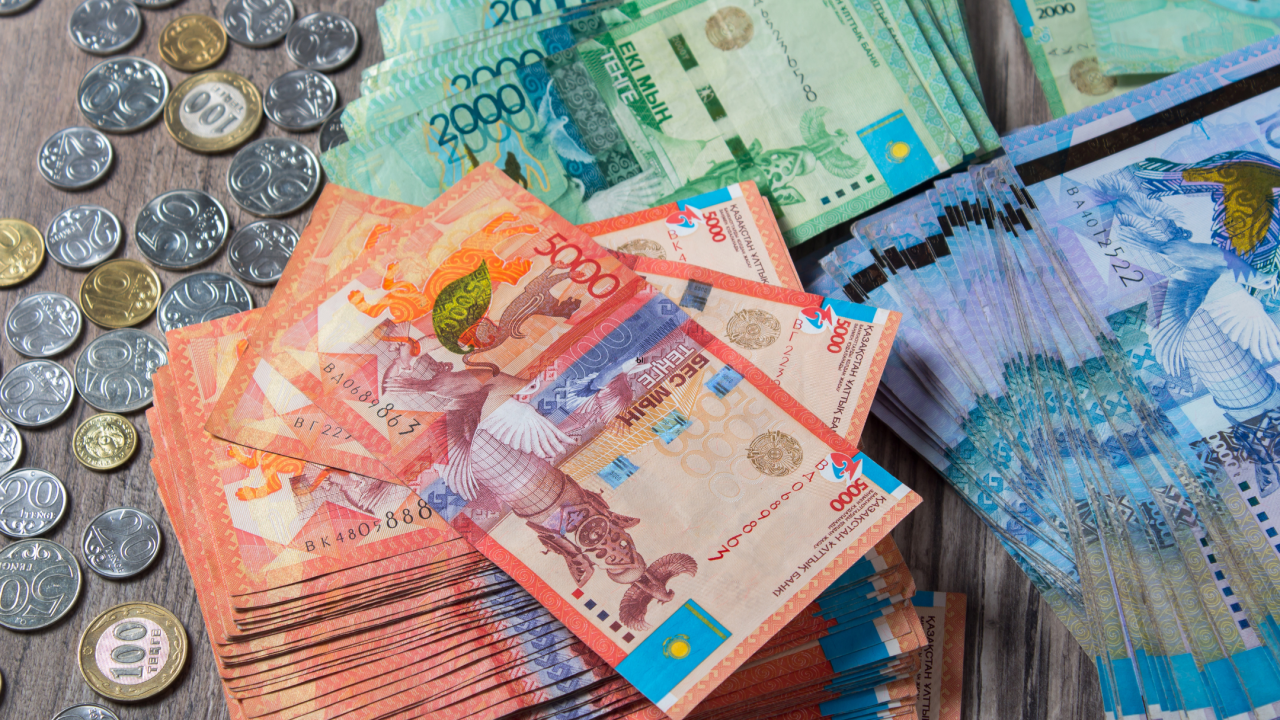 Моншадағы жалаңаш отбасылар