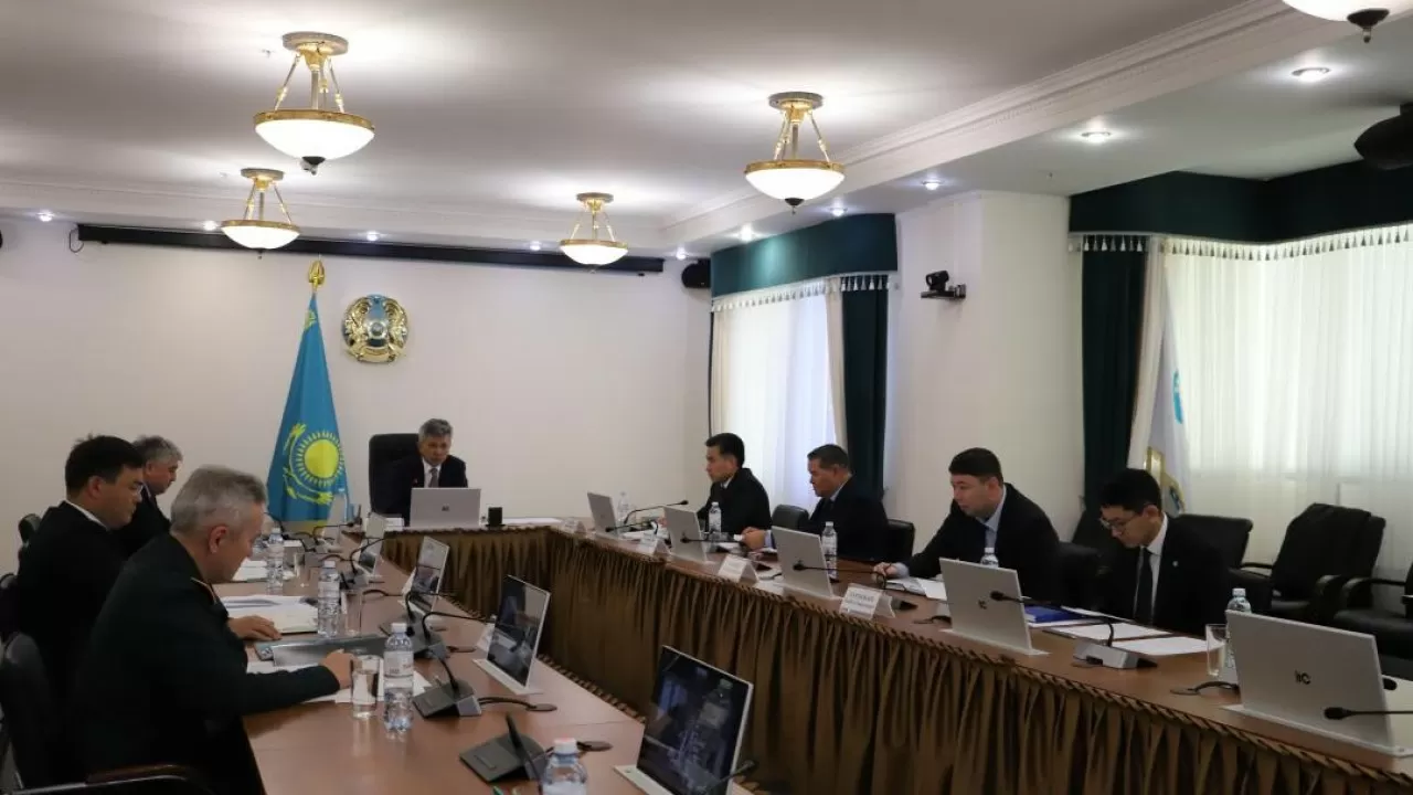 Страны ЕАЭС обсудили учет и занятость мигрантов 