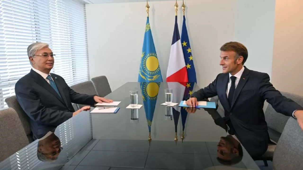 Қасым-Жомарт Тоқаев Франция Президентімен кездесу өткізді