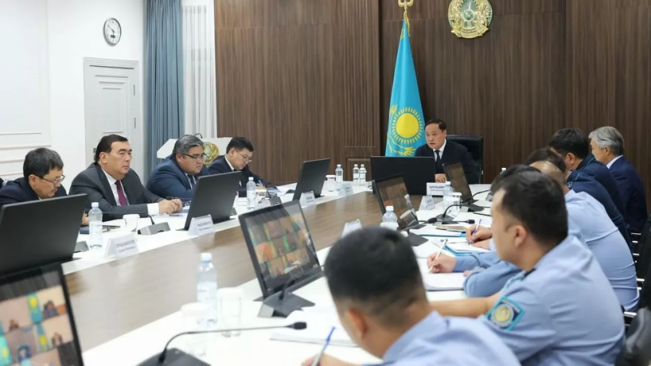 После трагедий с подростками на юге Казахстана наказали несколько акимов и чиновников 