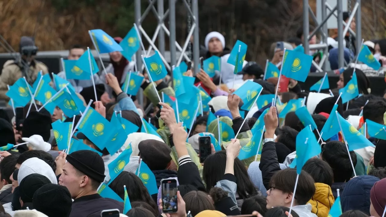 Свыше 80 процентов казахстанцев доверяют президенту – соцопрос 
