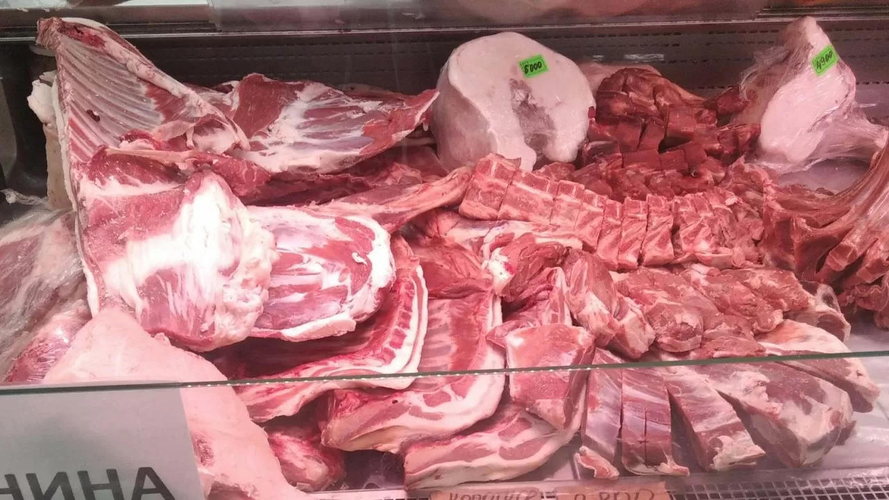 Кто виноват в росте цен на мясо, рассказали мажилисмены