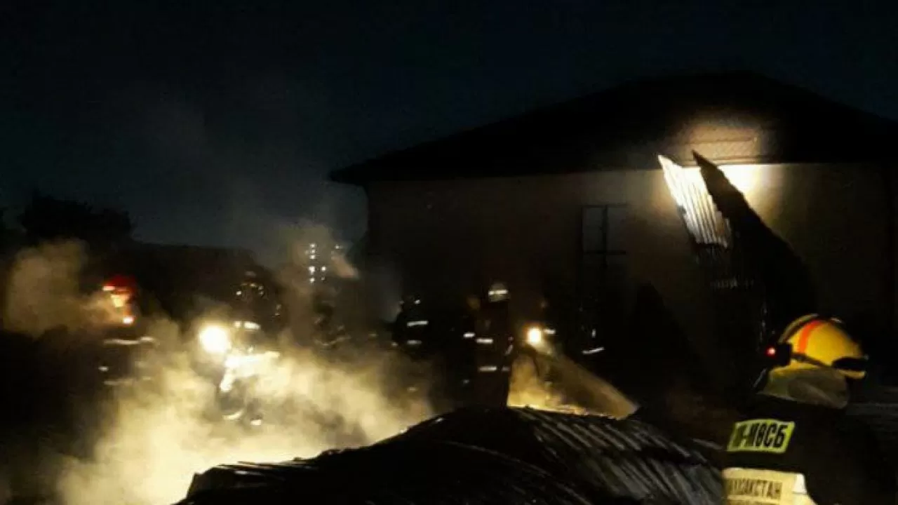 Батыс Қазақстанда 400 тонна пішен өртеніп кетті