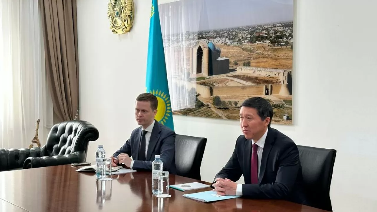 Қазақстан мен Ұлыбритания екіжақты ынтымақтастықты одан әрі дамытпақ