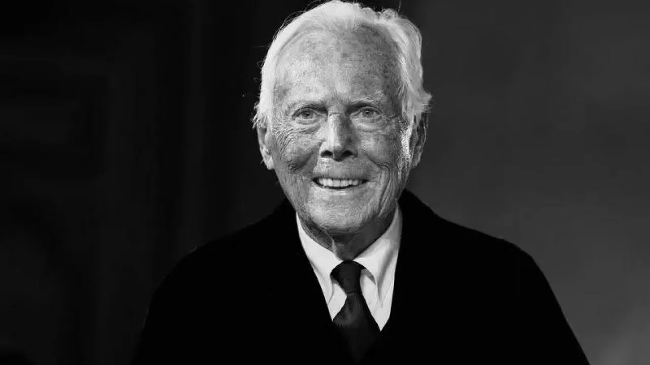 Атақты Armani брендінің негізін қалаушы Джорджо Армани 91 жасында дүниеден өтті