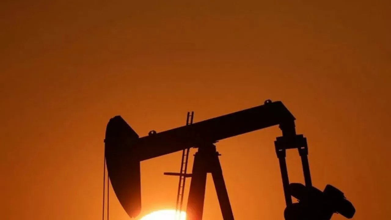 Цены на нефть сохраняют стабильность после роста на предыдущей сессии