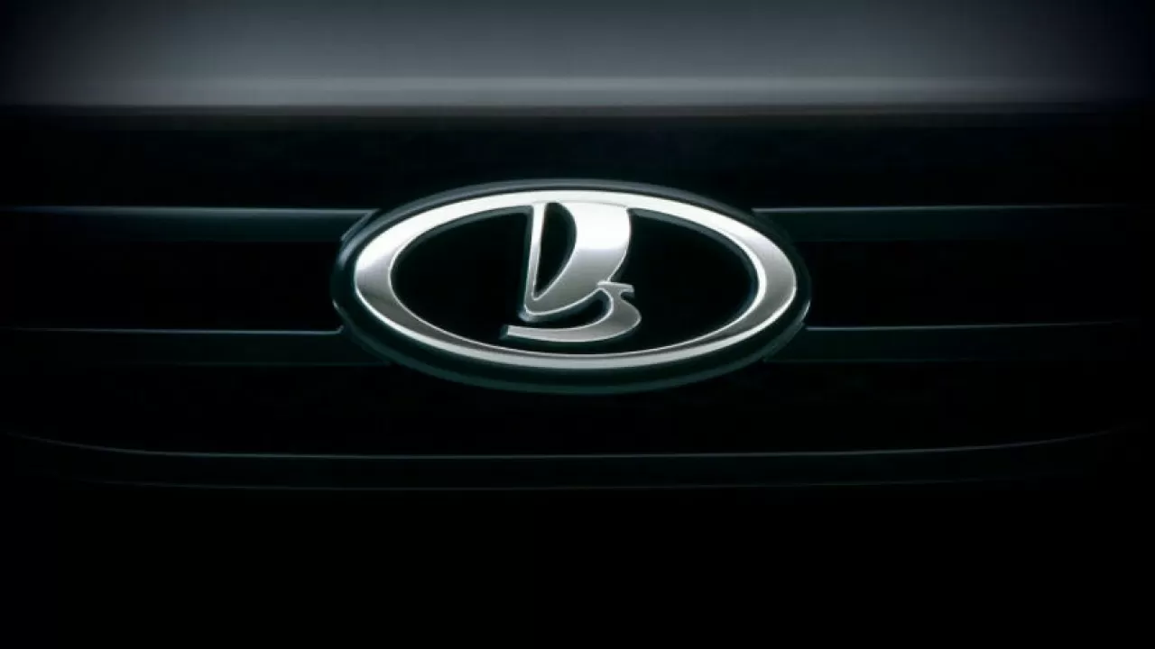 Об отзыве почти 9 тыс. автомобилей Lada заявили в России 