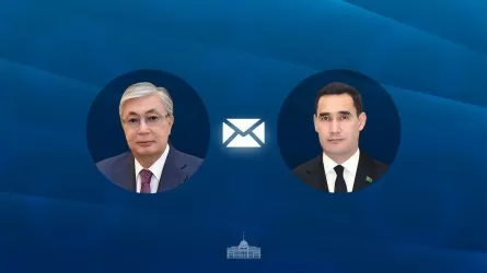 Токаев поздравил президента Туркменистана