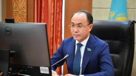Қайрат Қожамжаров лауазымдық өкілеттігін асыра пайдаланды деген күдікке ілінді