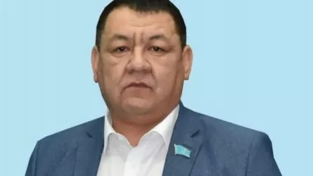 Шымкентте іздеу жарияланған бұрынғы депутат сотқа жеткізілді