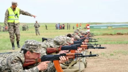 Минобороны РК утвердит контракт для службы в резерве 