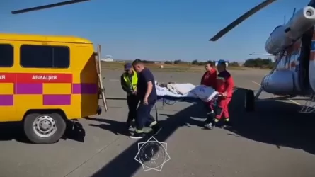 Санавиация МЧС РК доставила пациента в больницу Семея 