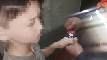 Спасатели помогли ребенку с застрявшим предметом в Таразе 