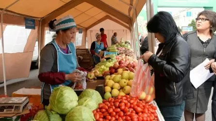 Более 500 тонн продуктов привезут на ярмарку в Алматы 