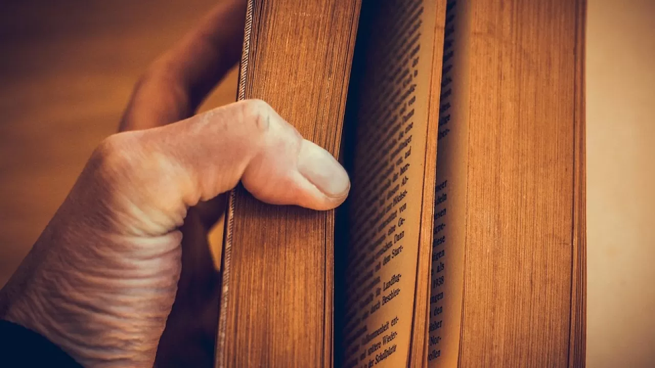 В Узбекистане чтение книг сократит срок наказания осужденным 