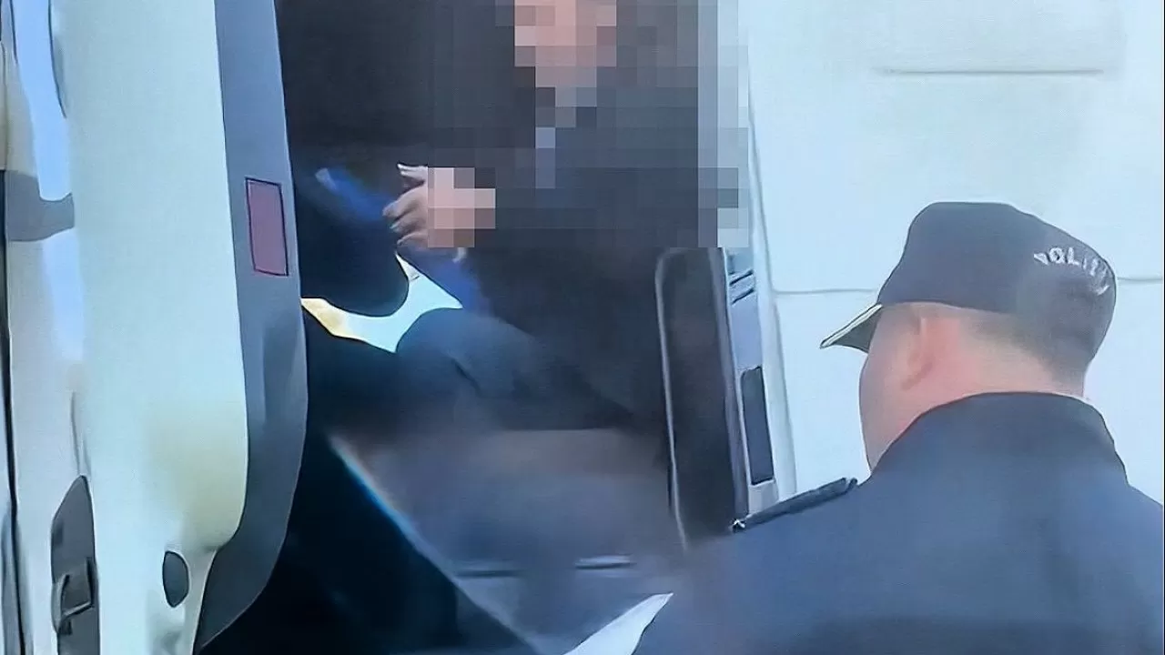 Пьяного дальнобойщика задержали на въезде в Семей  
