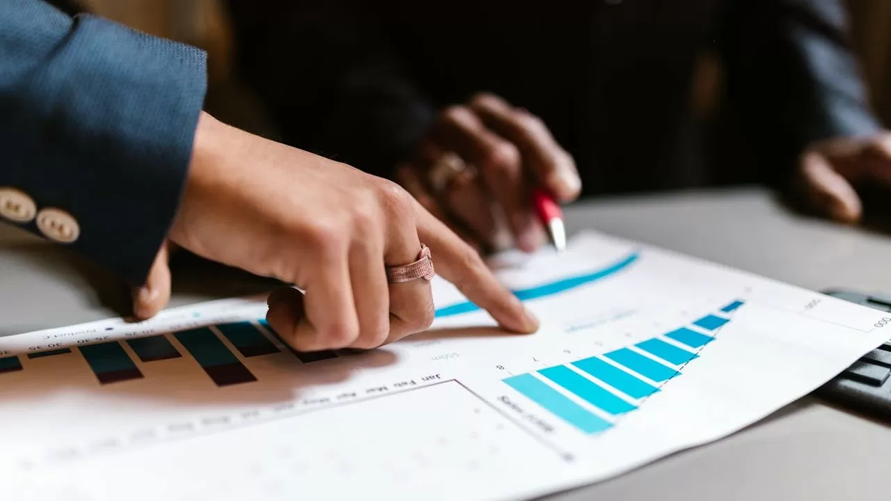 Инфляция в Казахстане обогнала ожидания: пересмотр прогноза 