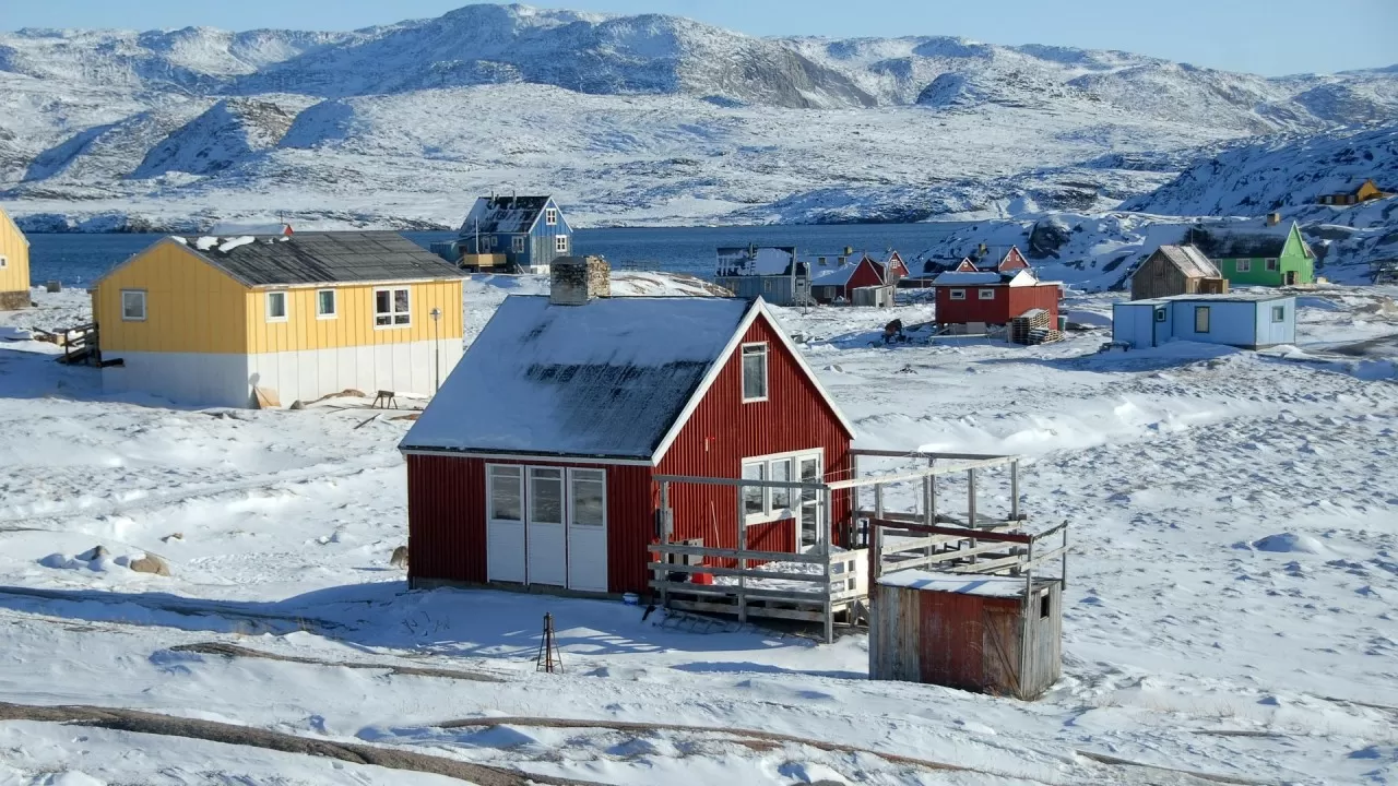 Ядерные угрозы США не заставят Данию сдать Гренландию 