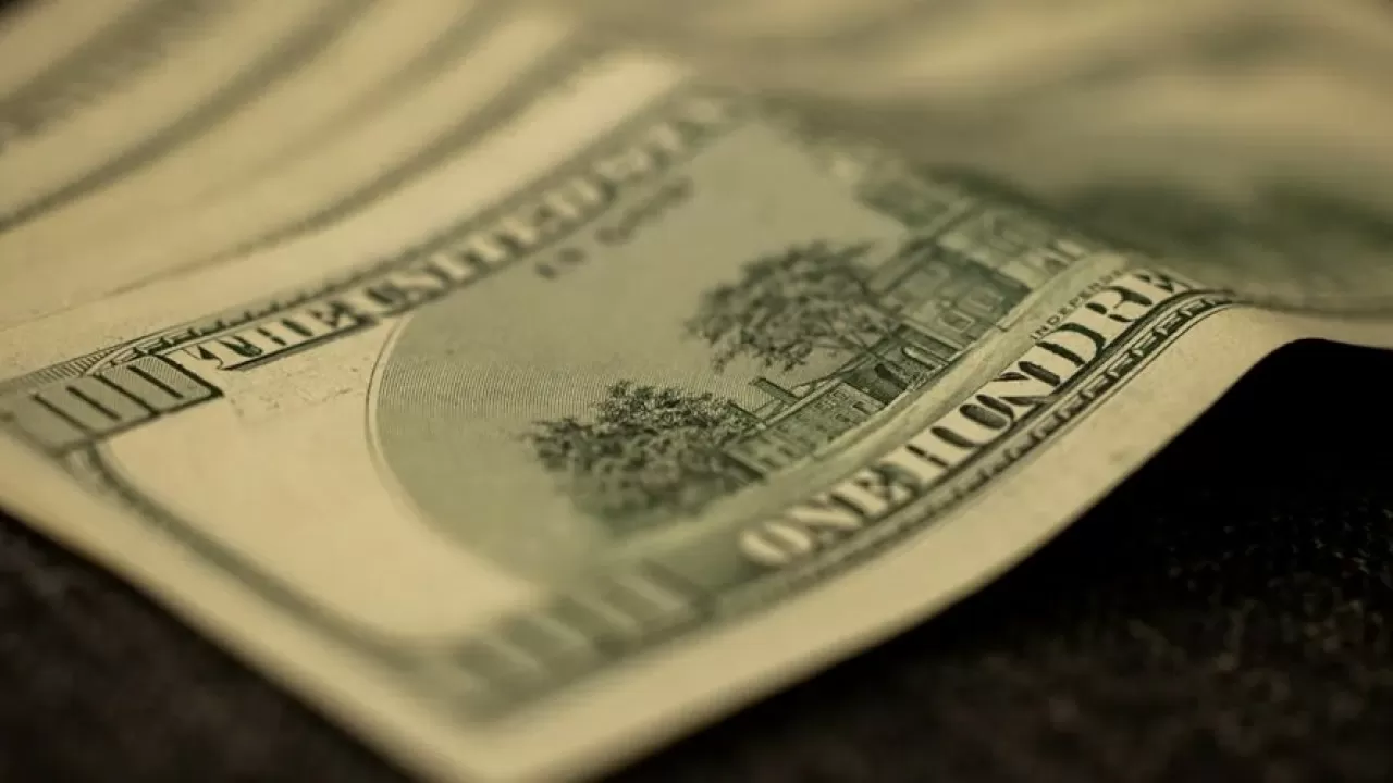 Госдолг соседа Казахстана приблизился к 8,85 млрд долларов 