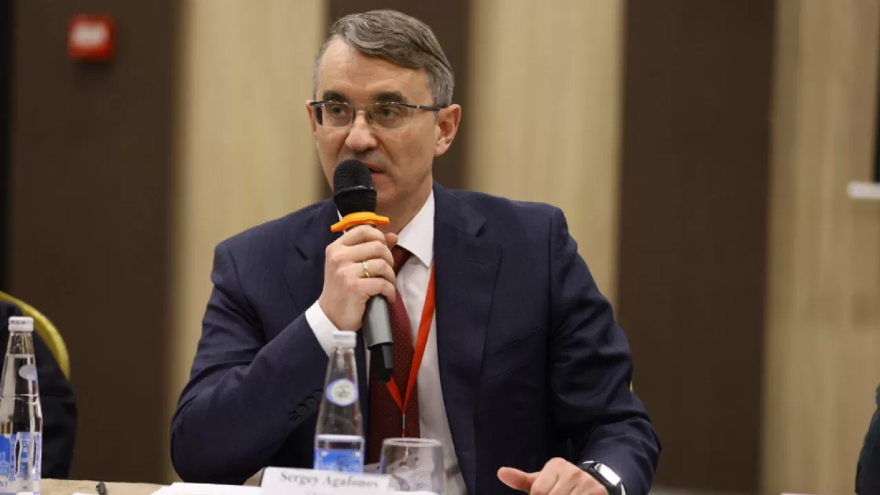 Крупные "зеленые" энергопроекты создают угрозы Казахстану 