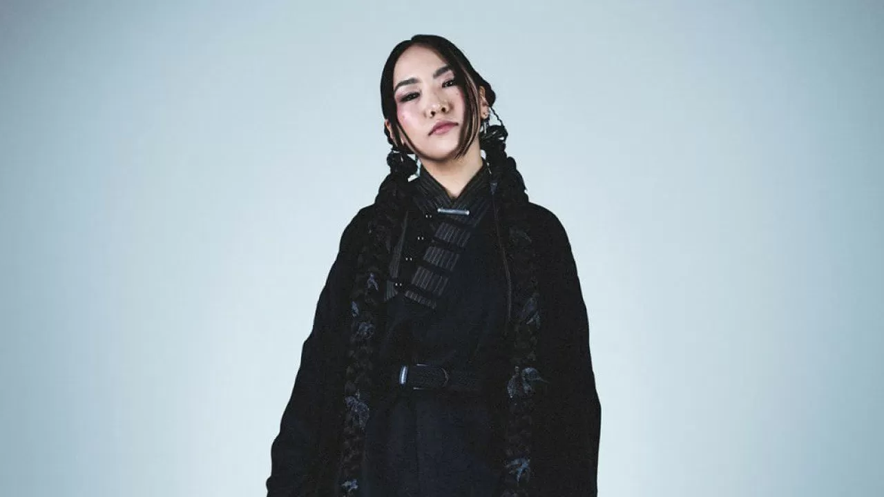 Қазақстандық әнші тарихта тұңғыш рет Colors жобасына қатысты