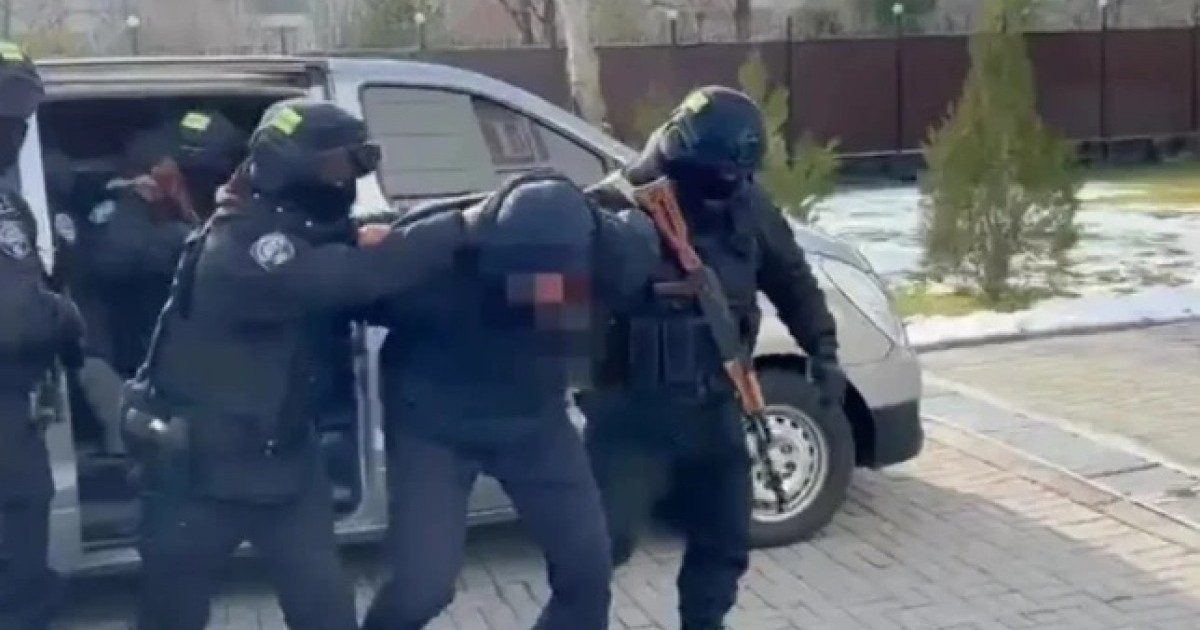 Шымкентте адам өліміне әкелген көшедегі төбелеске қатысты тағы 3 күдікті ұсталды