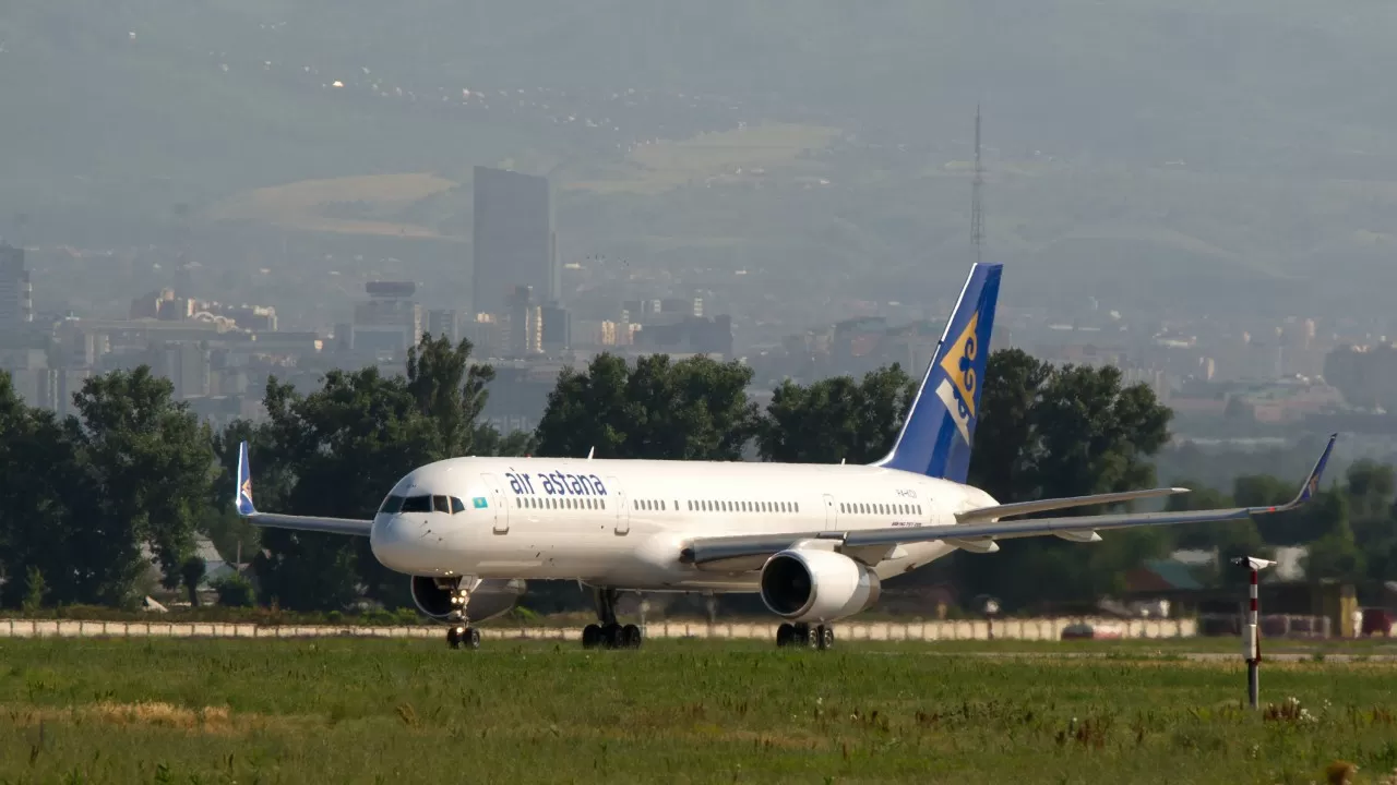 Air Astana ответила на обвинения: попытка давления на общественное мнение 