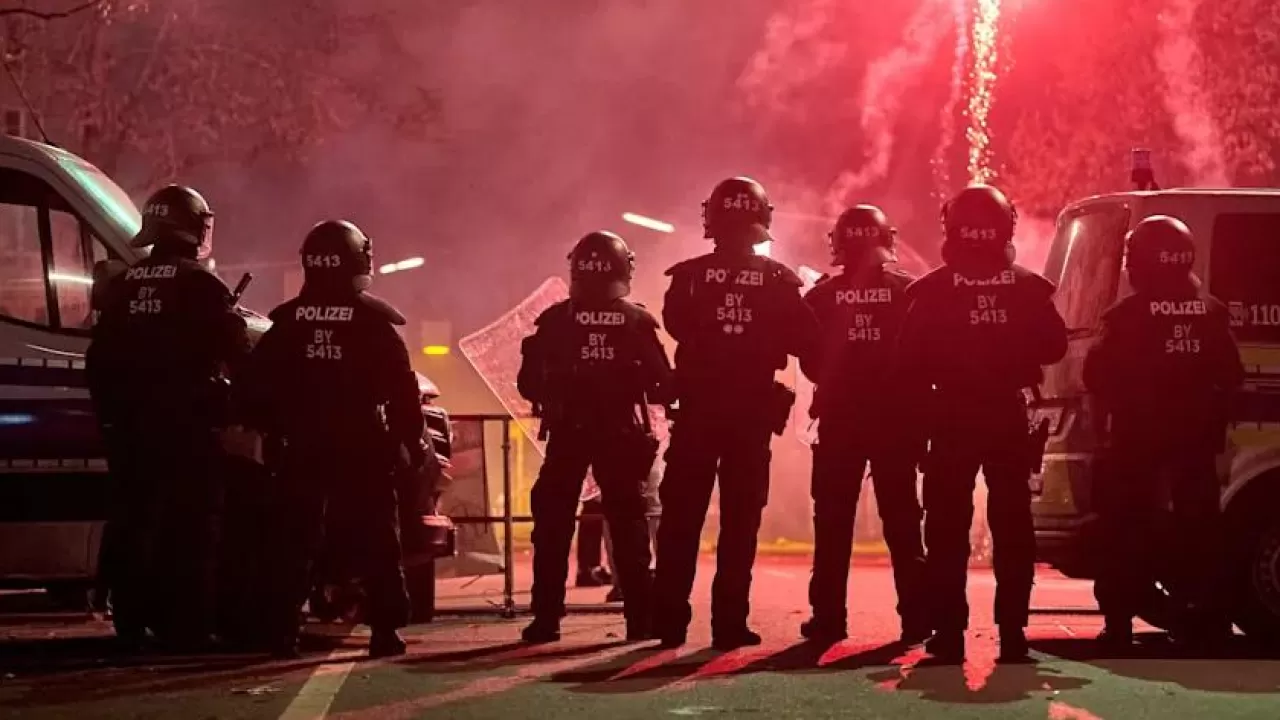 С "состоянием войны" сравнил новогодние улицы глава профсоюза полиции Германии 