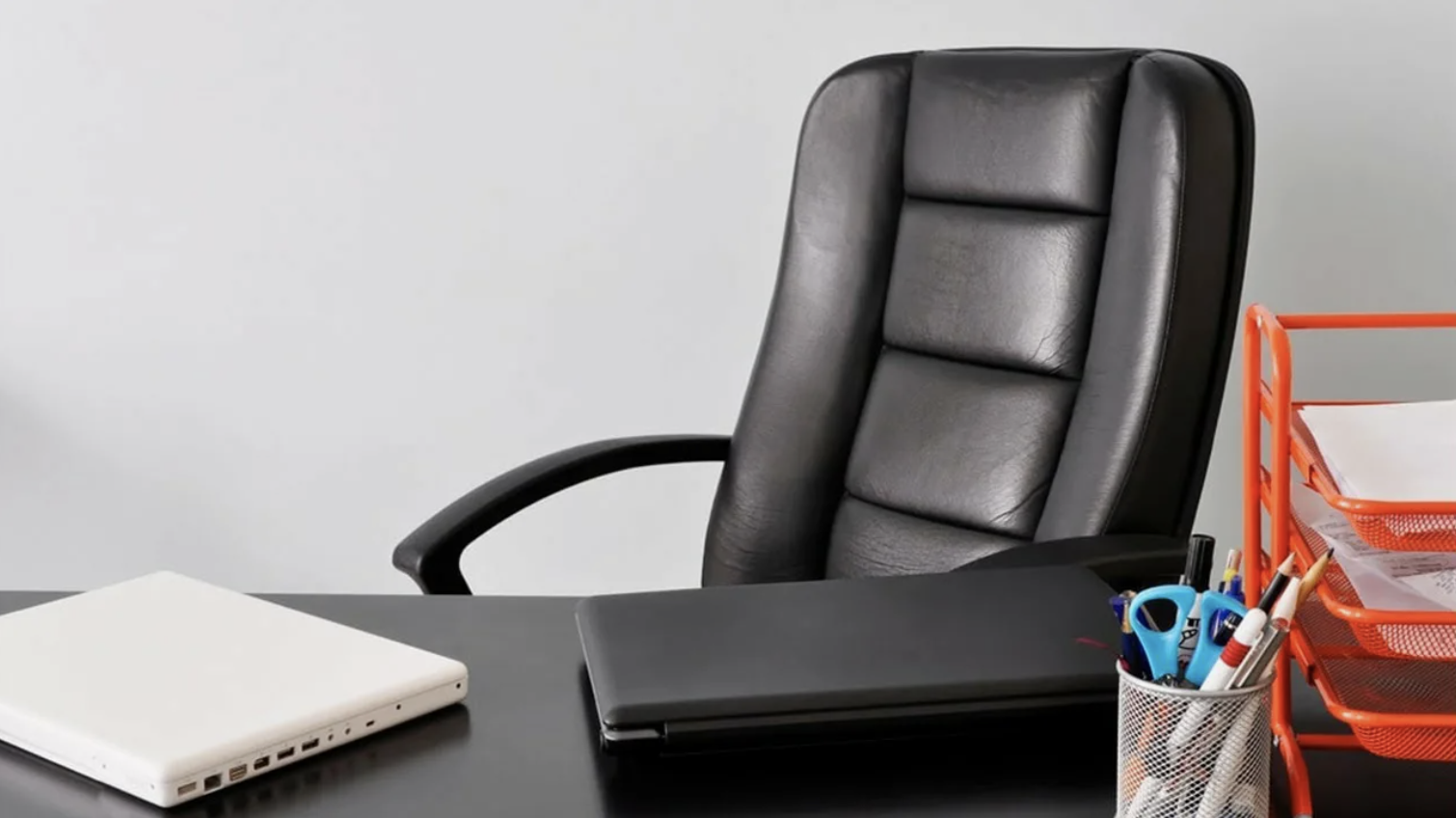 Ақтөбеде мектеп директоры сотталды   