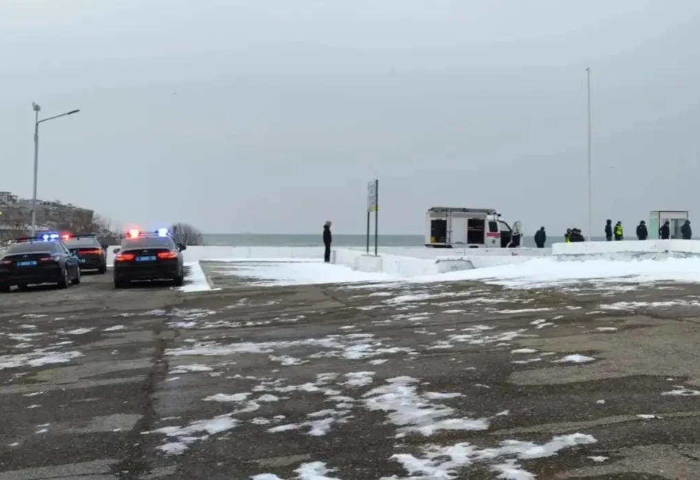 Ақтауда Каспий теңізінің жағасынан әйелдің денесі табылды 