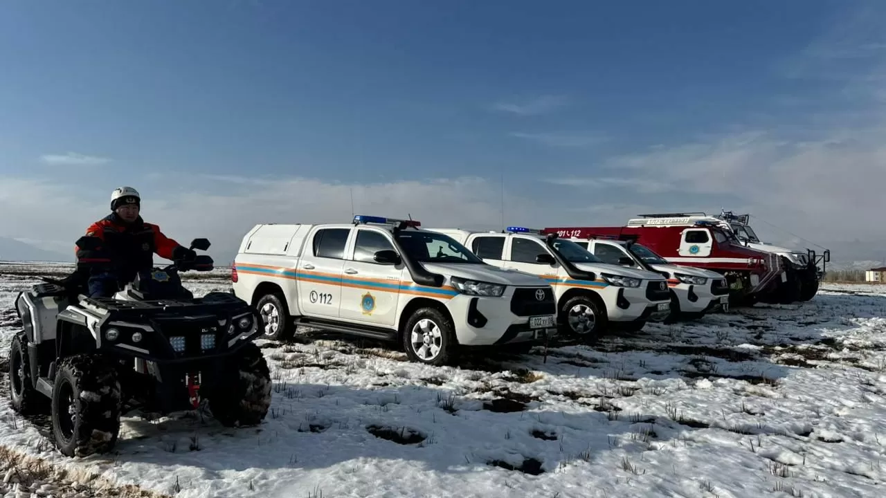 Жетісу облысында қар құрсауында қалған адамдар құтқарылды