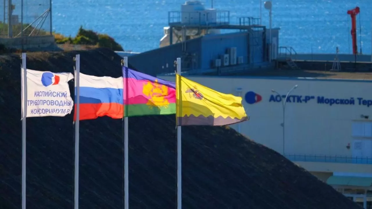 КҚК басшылығы шабуыл жасалған Теңіз терминалы нысандарын аралады