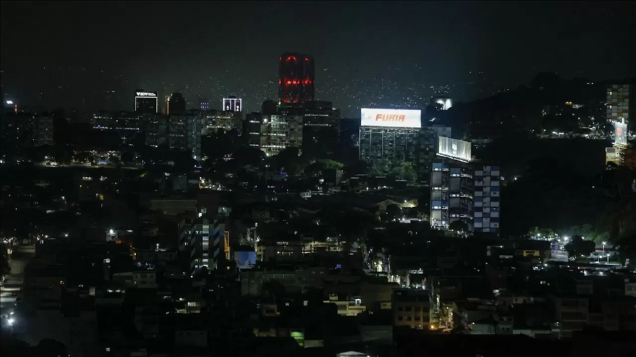 АҚШ-тың Венесуэладағы шабуылынан кемінде 40 адам қаза тапты