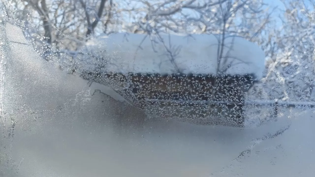 Морозы до -38 и сильный снег: Казахстан снова накроет непогода 