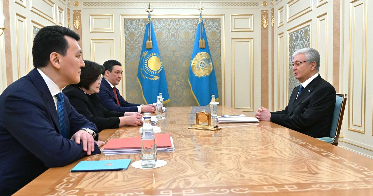 Мемлекет басшысына Конституциялық комиссия жұмысының қорытындылары таныстырылды